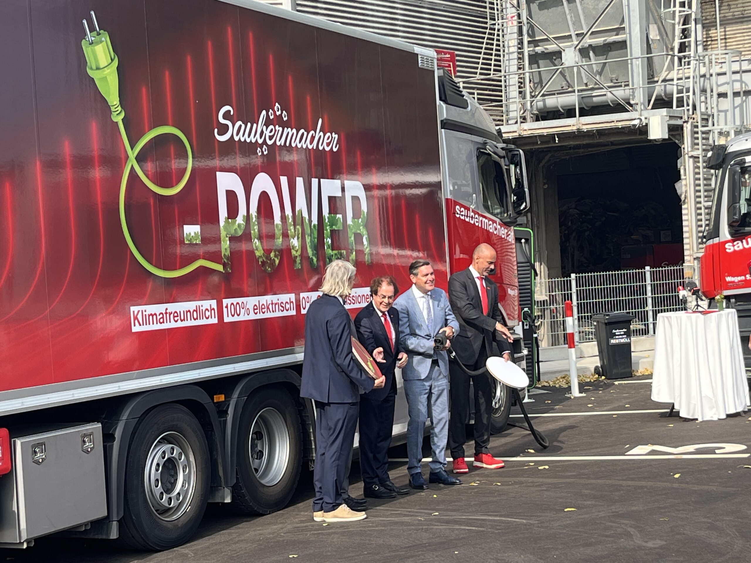 Ausbau der Ladeinfrastruktur für E-LKW von Saubermacher