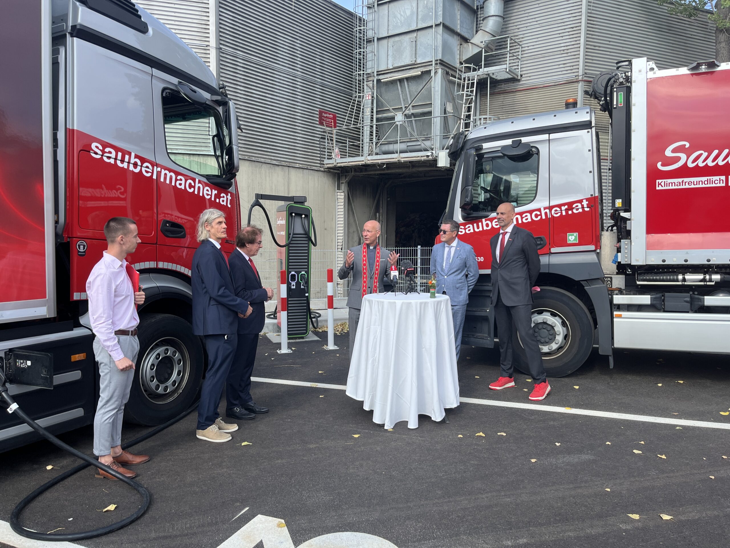 Ausbau der Ladeinfrastruktur für E-LKW von Saubermacher
