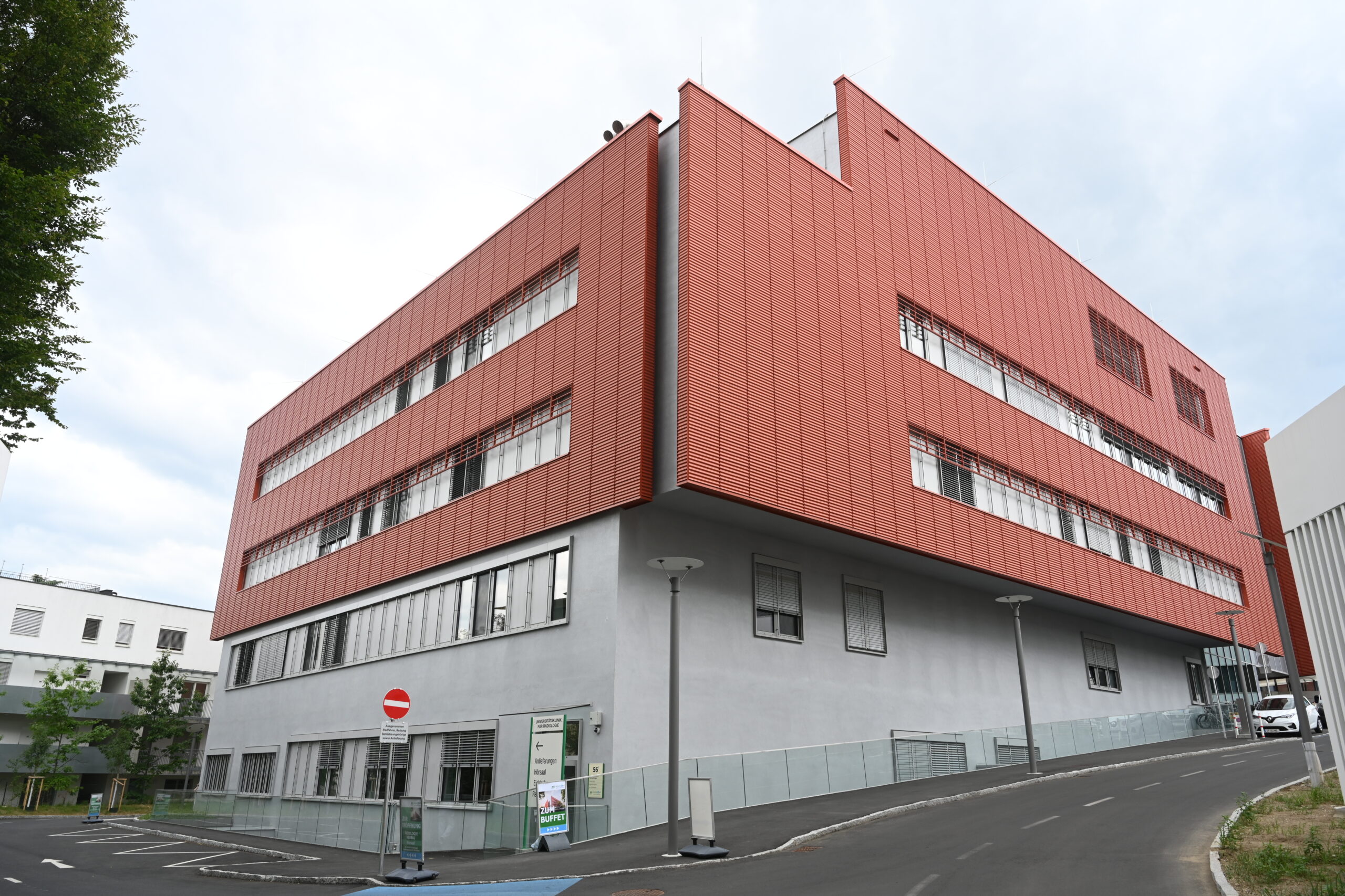 Uniklinikum_Graz_Radiologie_NEU_cLSchaffelhofer02_Gebäude