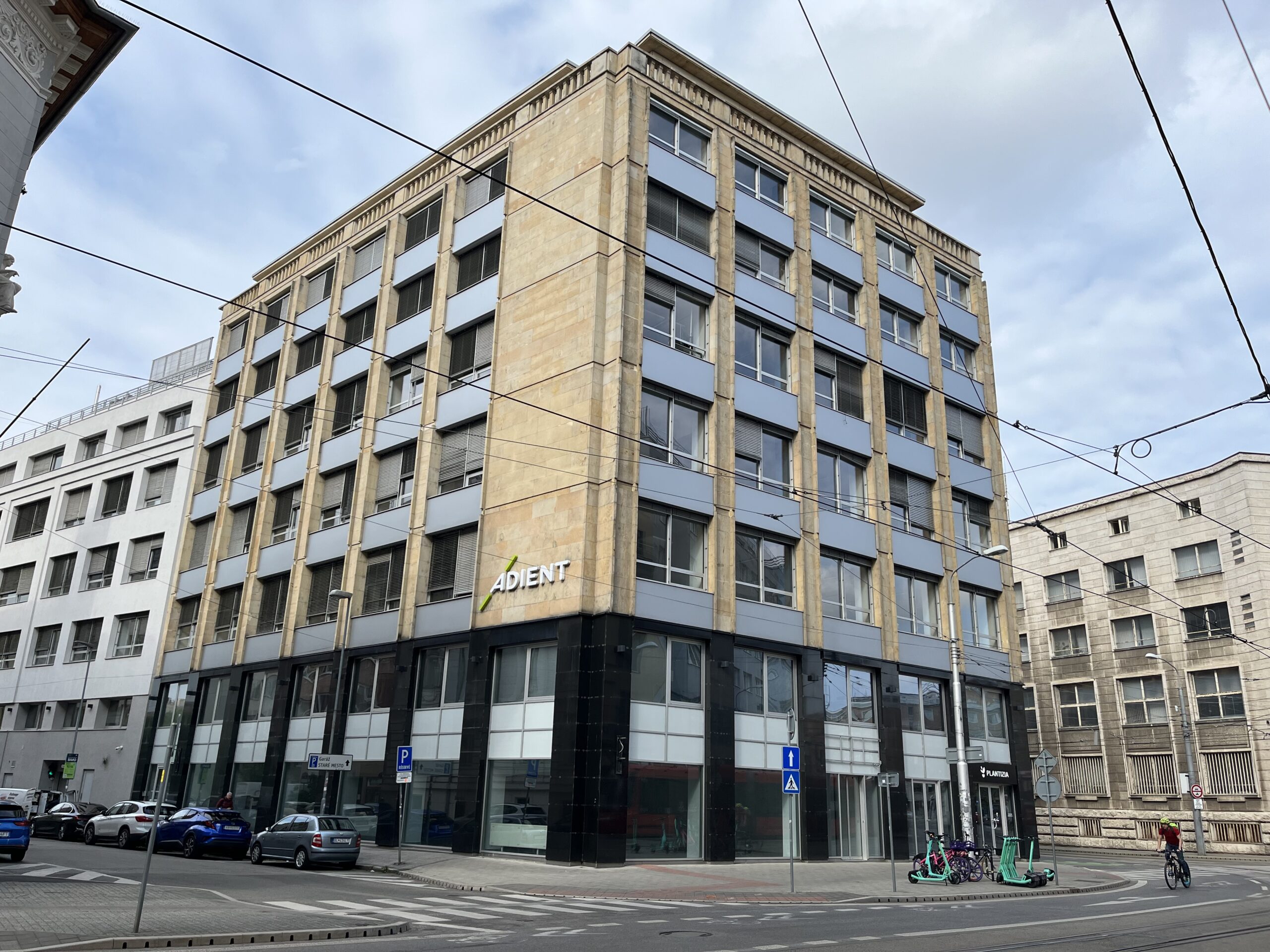GalCap Pressburg Trade Center Bratislava ©DELTA